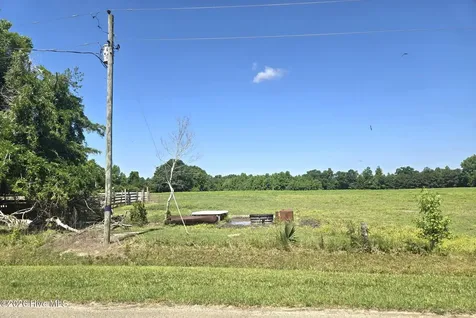2853 Albright Road SE Bolivia NC 28422