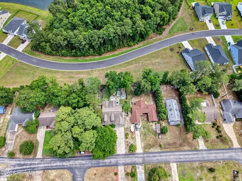 9129 Landing Drive SW Calabash NC 28467