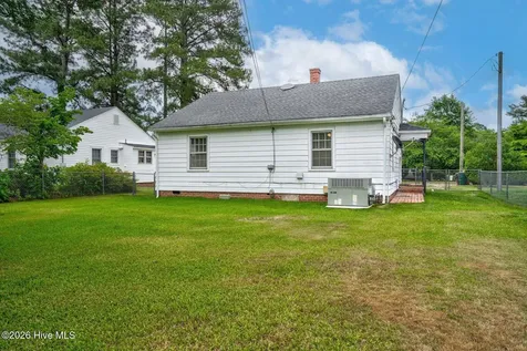 208 Craven Street Tarboro NC 27886