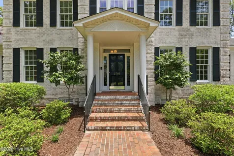 2705 Calvert Place Wilmington NC 28403