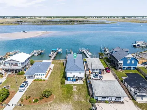 712 Channel Boulevard Topsail Beach NC 28445