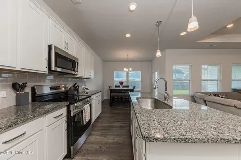 103 Flora Field Drive Jacksonville NC 28546