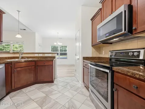 801 Lavender Court Hubert NC 28539