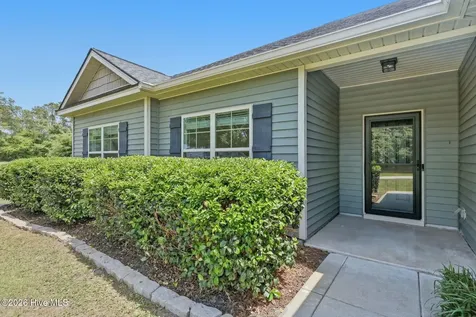 801 Lavender Court Hubert NC 28539