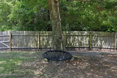 801 Lavender Court Hubert NC 28539