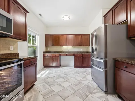 801 Lavender Court Hubert NC 28539