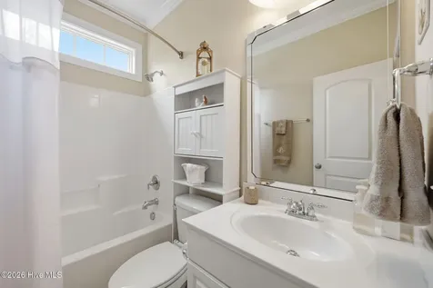 2213 Yadkin Court Greenville NC 27858