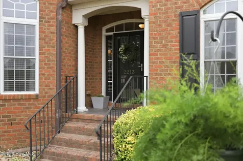 2213 Yadkin Court Greenville NC 27858