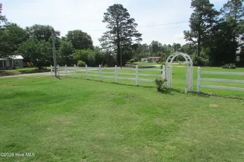1452 Big Piney Grove Road Clinton NC 28328