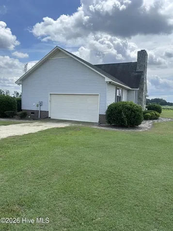 1437 Louie Pollock Road La Grange NC 28551