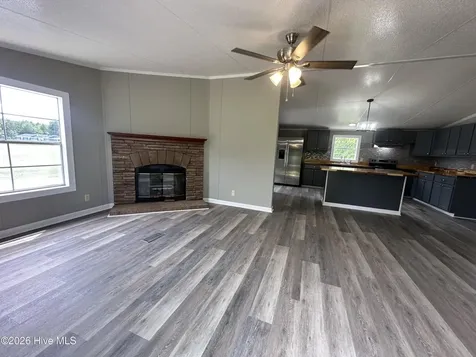 3062 Ashleys Grove Road Conway NC 27820
