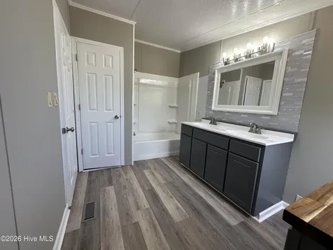 3062 Ashleys Grove Road Conway NC 27820
