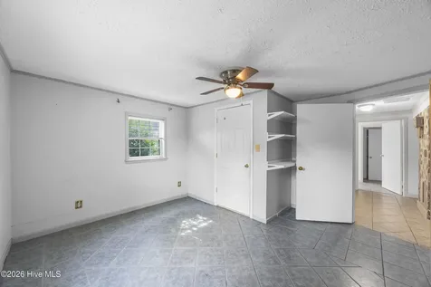 1453 Old Fayetteville Road NE Leland NC 28451