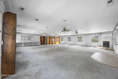1453 Old Fayetteville Road NE Leland NC 28451