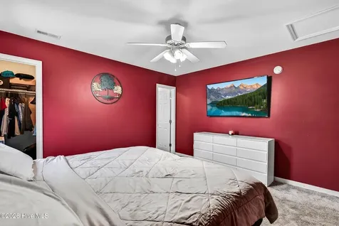143 Ashbury Park Lane Richlands NC 28574
