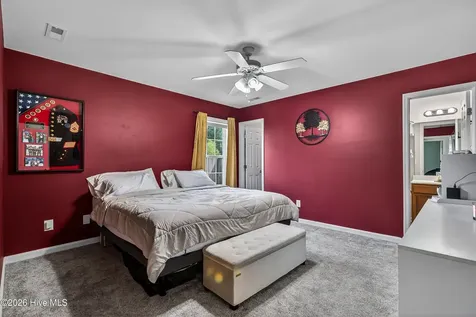143 Ashbury Park Lane Richlands NC 28574