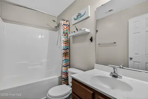 143 Ashbury Park Lane Richlands NC 28574