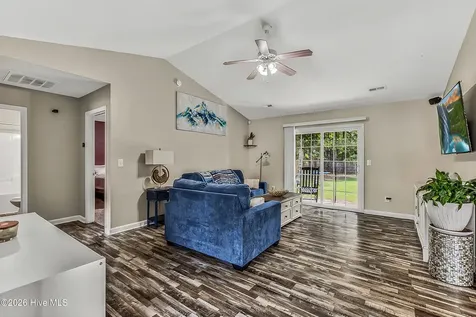 143 Ashbury Park Lane Richlands NC 28574