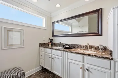 103 Waterfront Avenue Newport NC 28570