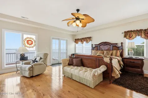 103 Waterfront Avenue Newport NC 28570