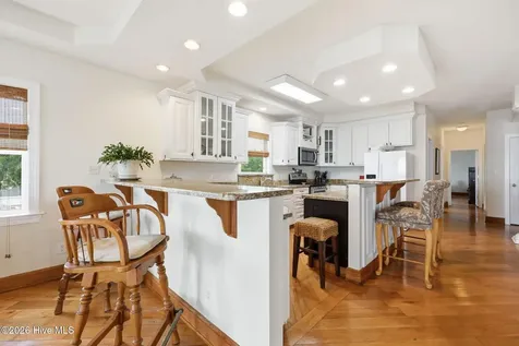 103 Waterfront Avenue Newport NC 28570