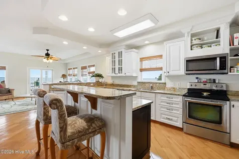 103 Waterfront Avenue Newport NC 28570