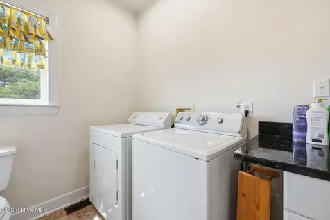 103 Waterfront Avenue Newport NC 28570