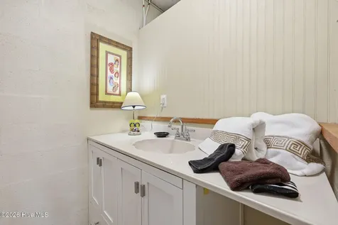 103 Waterfront Avenue Newport NC 28570