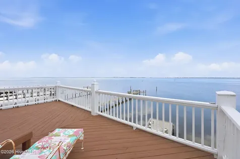 103 Waterfront Avenue Newport NC 28570
