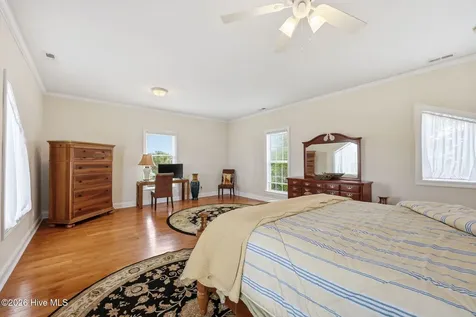 103 Waterfront Avenue Newport NC 28570