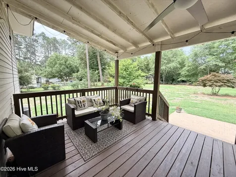 8081 Saint Andrews Drive Laurinburg NC 28352