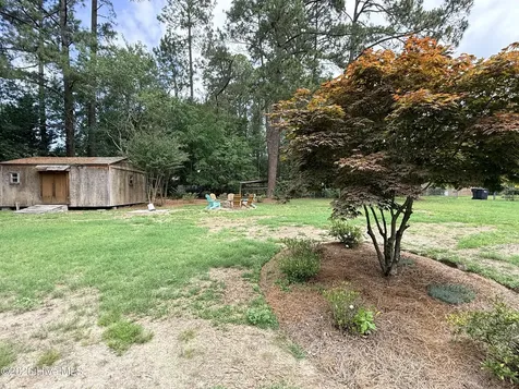 8081 Saint Andrews Drive Laurinburg NC 28352
