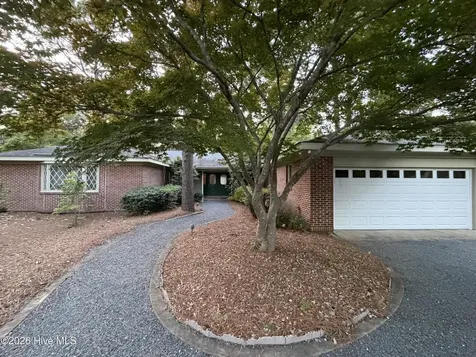 80 Hardee Lane Whispering Pines NC 28327