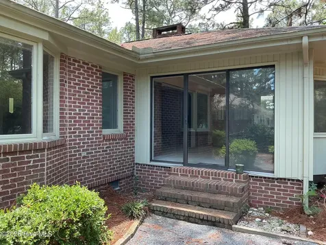80 Hardee Lane Whispering Pines NC 28327