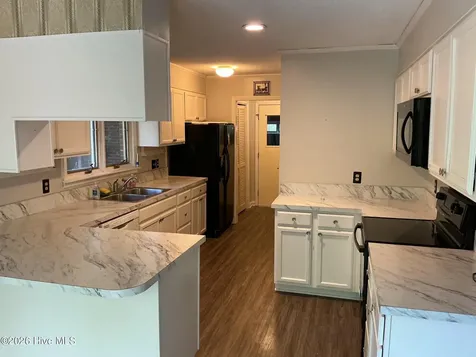 80 Hardee Lane Whispering Pines NC 28327