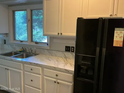 80 Hardee Lane Whispering Pines NC 28327