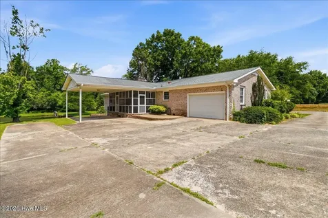 3830 Wayne Memorial Drive Goldsboro NC 27534
