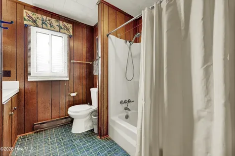 225 Sea Shore Drive North Topsail Beach NC 28460
