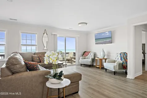 101 Ocean Drive Emerald Isle NC 28594