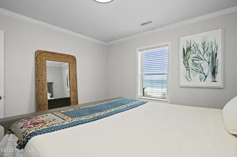 101 Ocean Drive Emerald Isle NC 28594