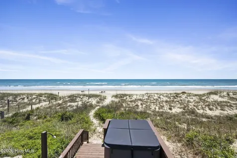 101 Ocean Drive Emerald Isle NC 28594