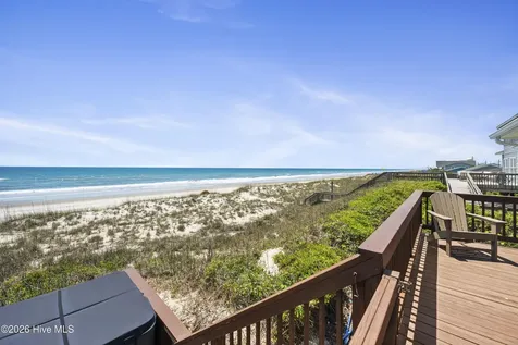 101 Ocean Drive Emerald Isle NC 28594