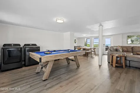101 Ocean Drive Emerald Isle NC 28594