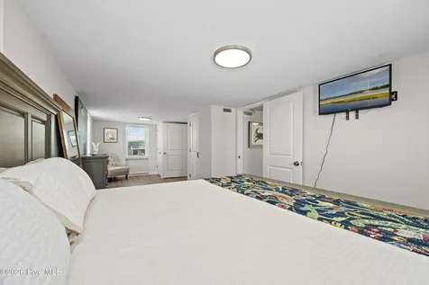 101 Ocean Drive Emerald Isle NC 28594