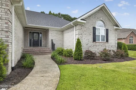 5204 Treybrooke Drive Wilmington NC 28409