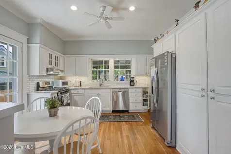 611 Craven Street New Bern NC 28560