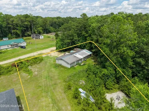 586 Tree Acres Circle NW Calabash NC 28467