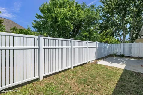 4113 Rounding Bend Lane Wilmington NC 28412
