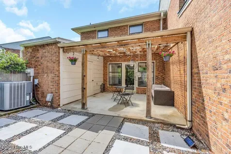 4918 Seabrook Court Wilmington NC 28403