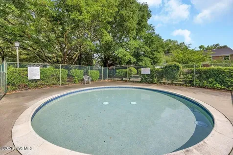 4918 Seabrook Court Wilmington NC 28403
